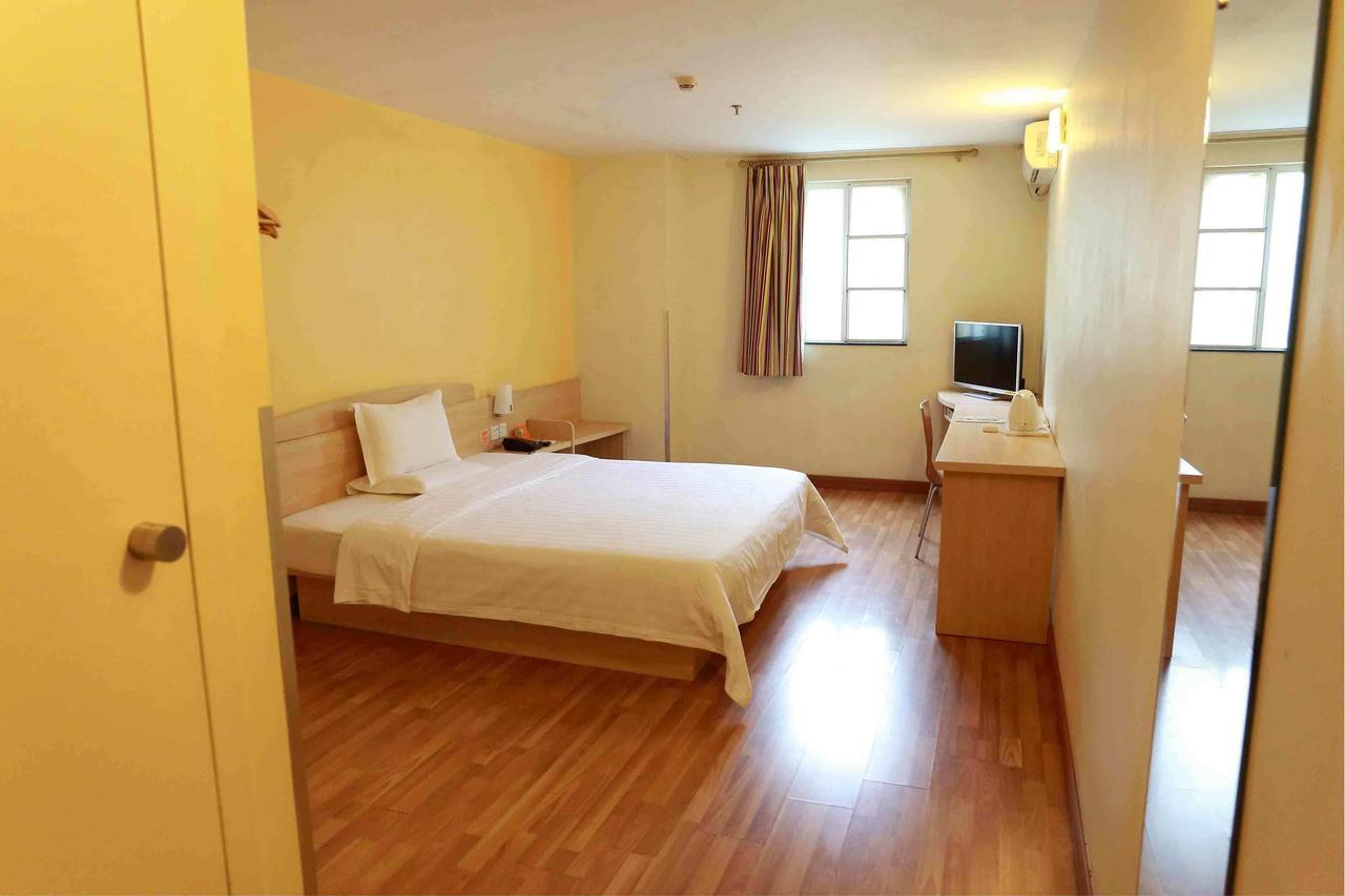 7Days Inn Guangzhou Southern Hospital Medical College Station Exterior foto