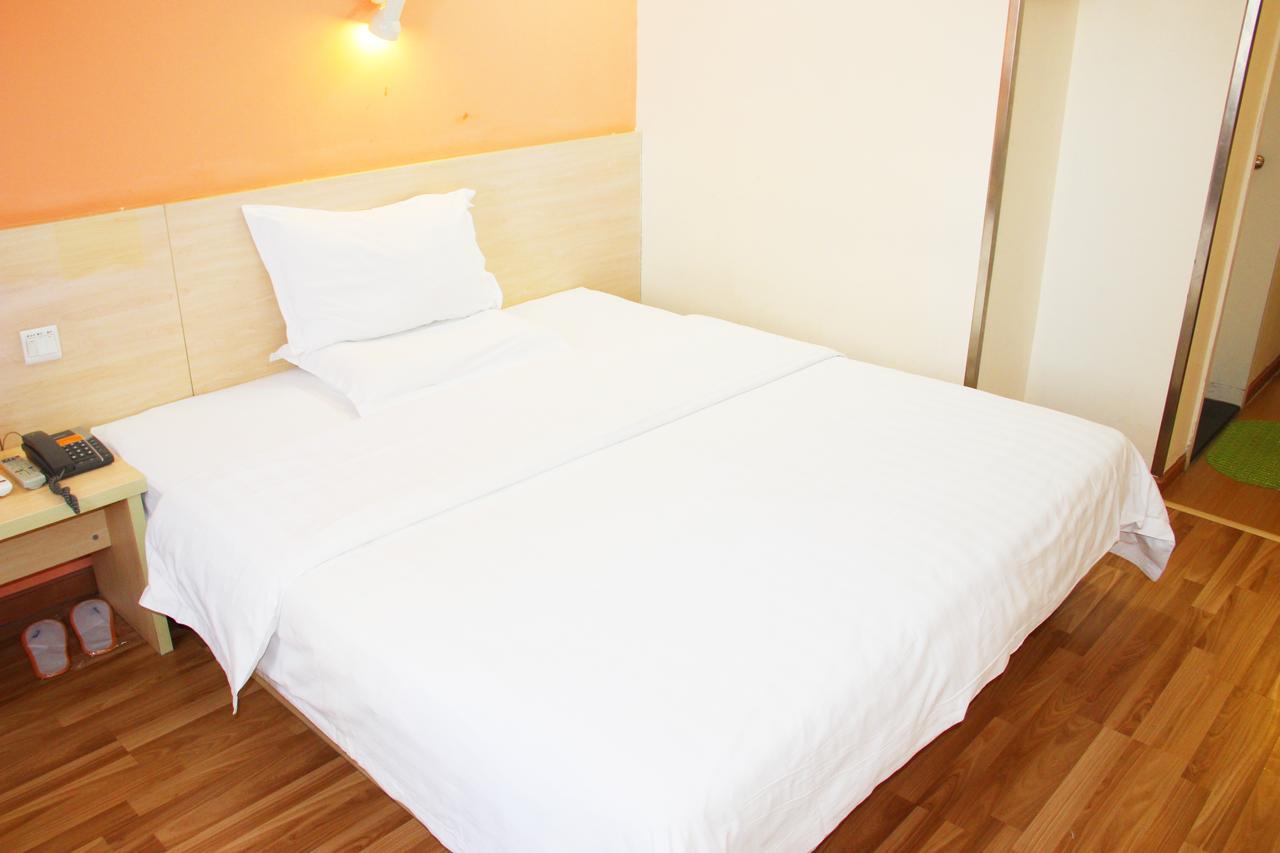 7Days Inn Guangzhou Southern Hospital Medical College Station Exterior foto